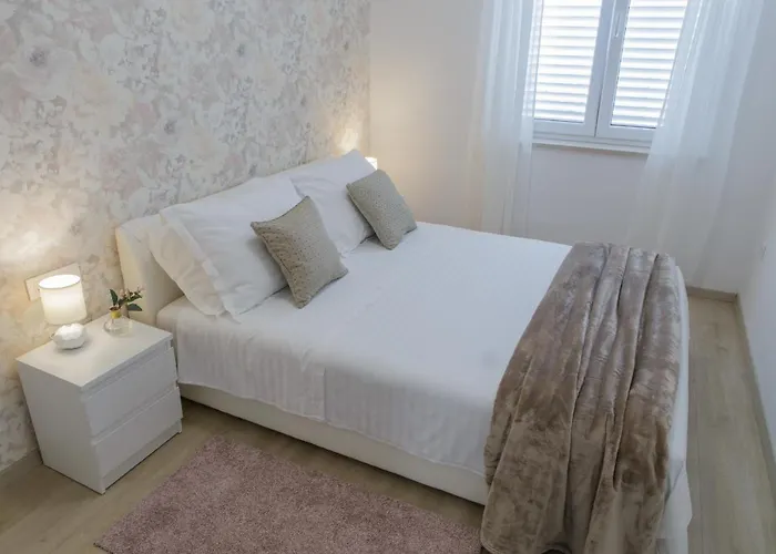 Duplex Marija Near The Old Town *